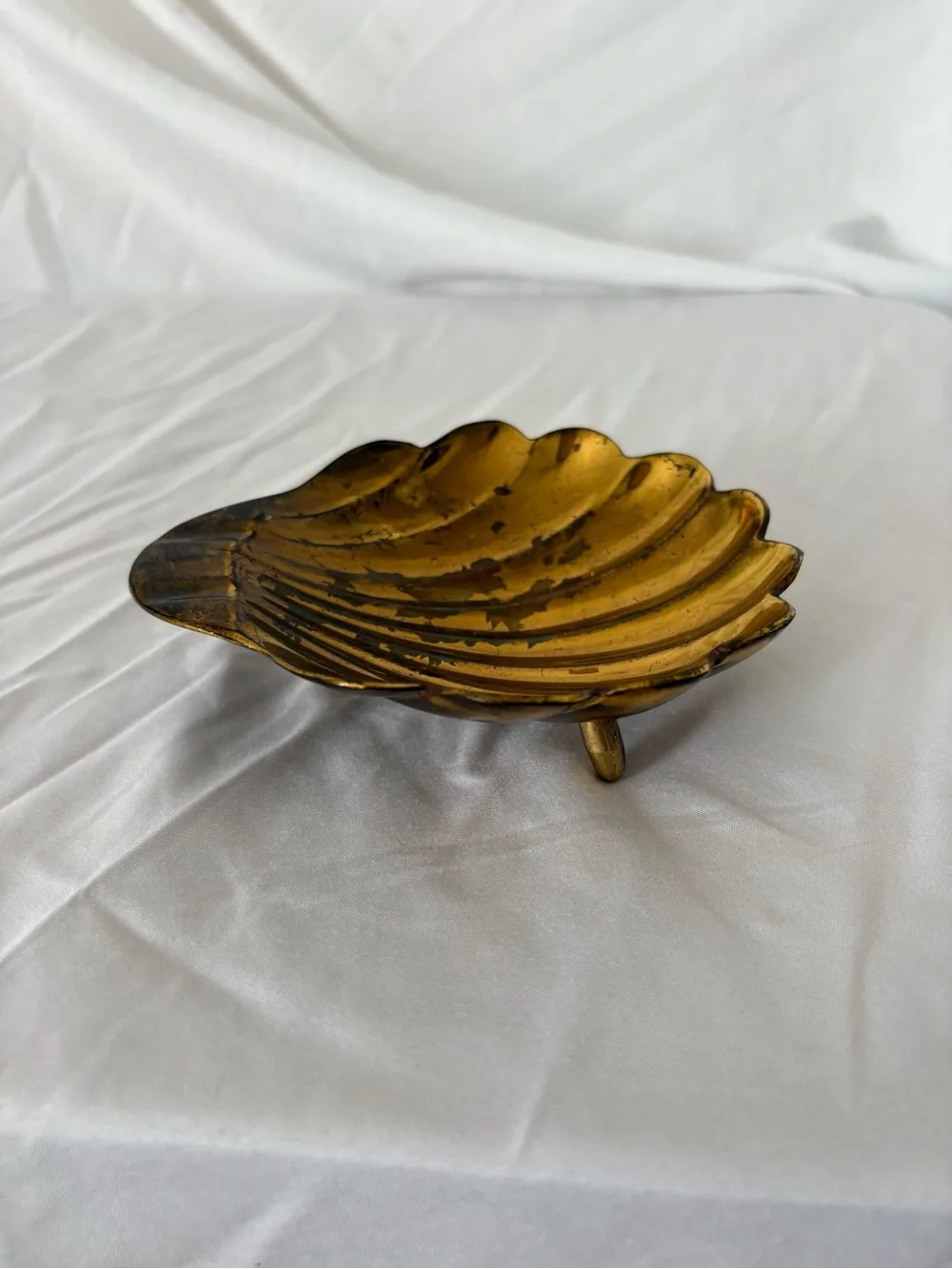 Vintage brass footed sea shell tray trinket holder home decor accent midcentury